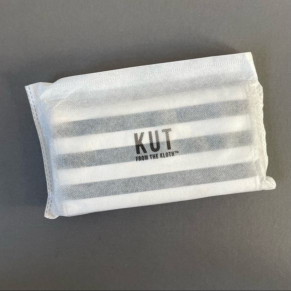 Kit from the allots Striped Wallet - Picture 1 of 3